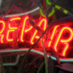 Neon repair sign